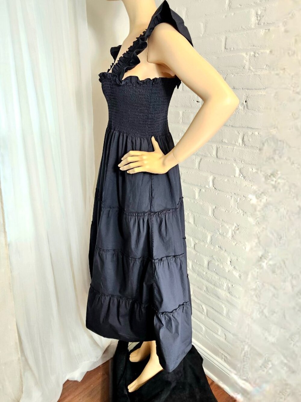 Hill House Home Ellie Nap Dress Black Size M Smocked Tiered Midi Ruffle Pockets - Picture 7 of 9